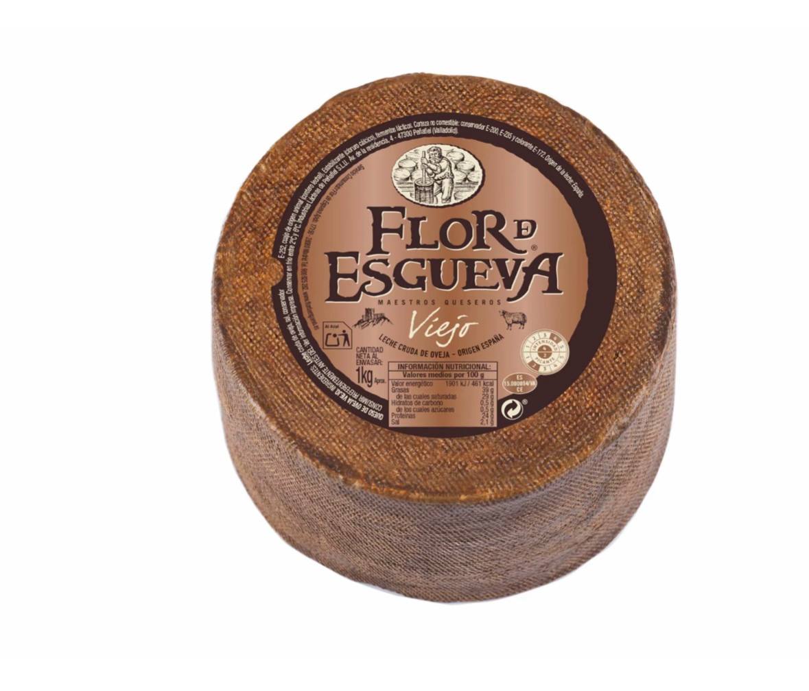 Pieza de 1 kg de queso de oveja viejo Flor de Esgueva vista desde arriba